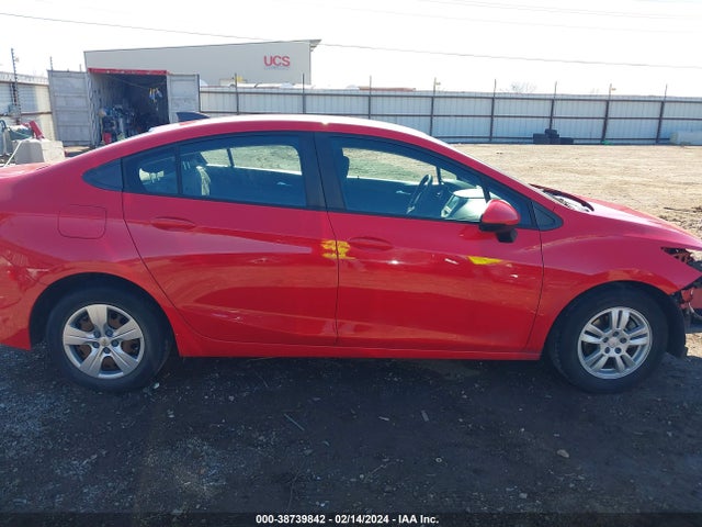 Chevrolet Cruze Ls Auto 2018 1G1BC5SMXJ7200513 Image 14