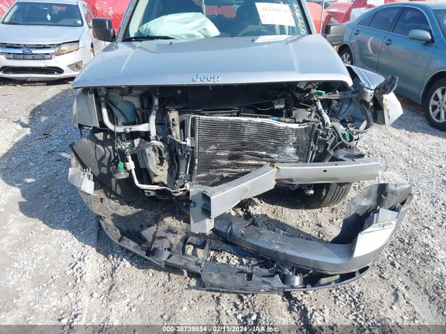 1C4NJPBA7FD438274 Jeep Patriot Sport