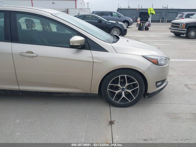 Ford FOCUS SEL 2017 1FADP3H29HL328330 Image 15