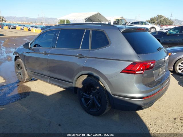 3VVCB7AXXPM062784 Volkswagen Tiguan 2.0t Se R-line Black