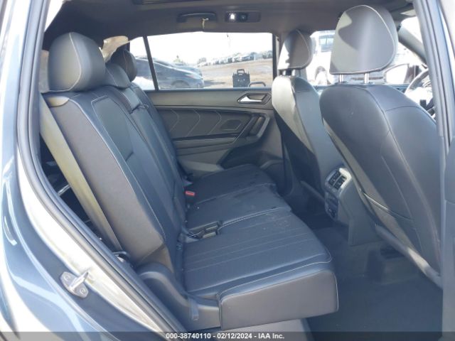 3VVCB7AXXPM062784 Volkswagen Tiguan 2.0t Se R-line Black