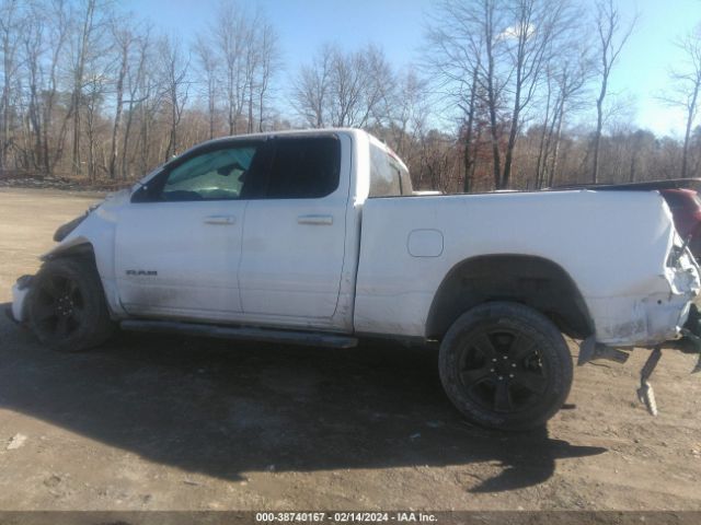 1C6SRFBTXNN163068 RAM 1500 Big Horn Quad Cab 4x4 6'4 Box