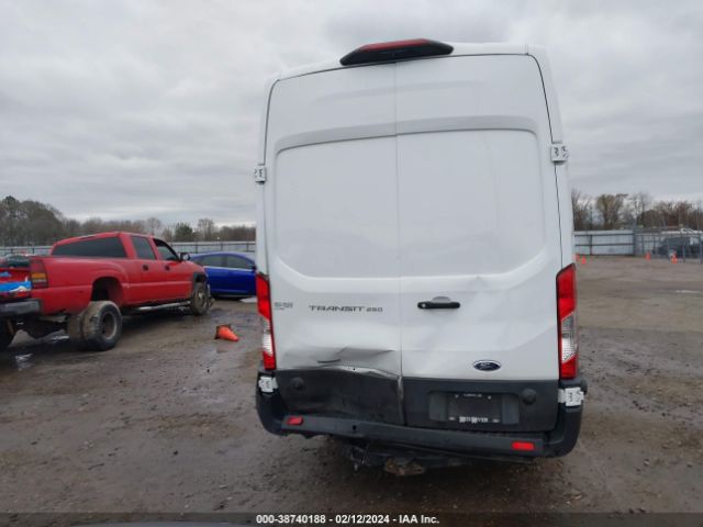 1FTBR3XG2LKB20782 Ford Transit-250 Cargo Van