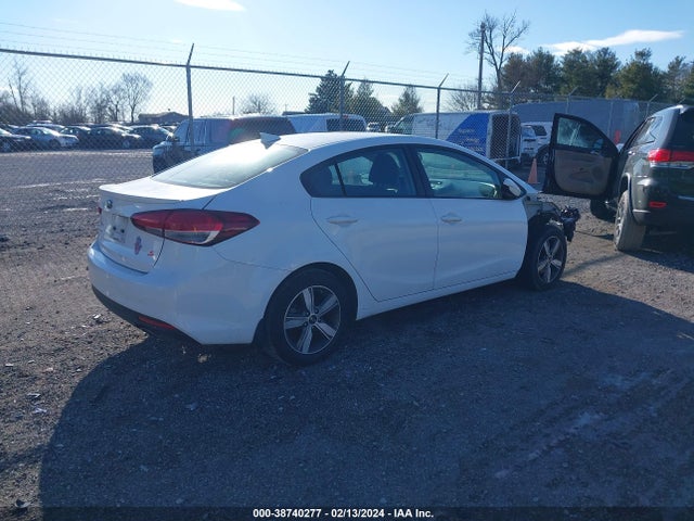 KIA FORTE S 2018 3KPFL4A74JE261337 Image 4