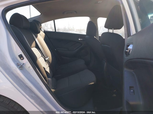 KIA FORTE S 2018 3KPFL4A74JE261337 Image 8