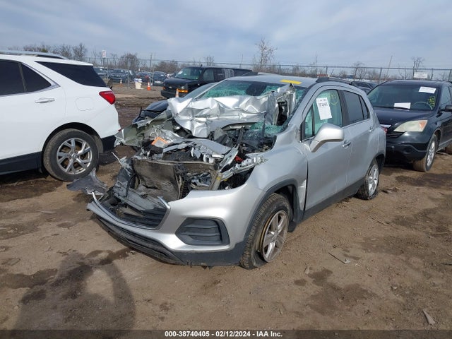 Chevrolet Trax Lt 2017 3GNCJLSBXHL209388 Image 2