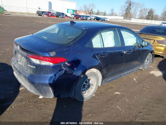 Toyota Corolla Hybrid Le 2022 JTDEAMDE0NJ058420 Image 4