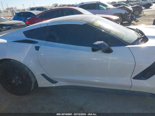 Chevrolet Corvette Z06 2017 1G1YS2D62H5607001 Image 13