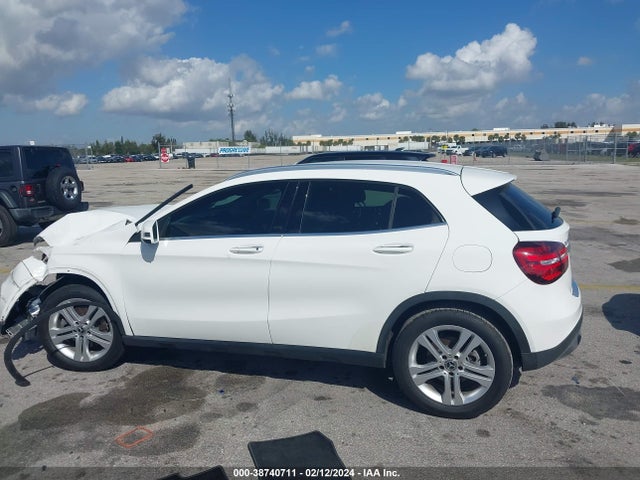 Mercedes-Benz GLA 250 2020 WDCTG4EB9LU028400 Image 14