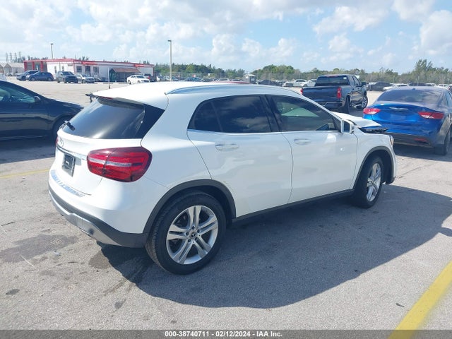 Mercedes-Benz GLA 250 2020 WDCTG4EB9LU028400 Image 4