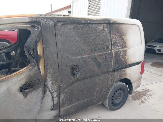 3N6CM0KN5GK697739 Nissan NV200