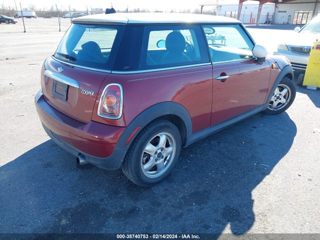 2007 MINI COOPER WMWMF33557TU62777 Photo 3