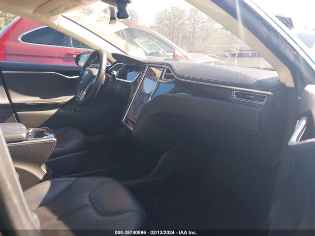 5YJSA1H17EFP30361 Tesla Model S P85