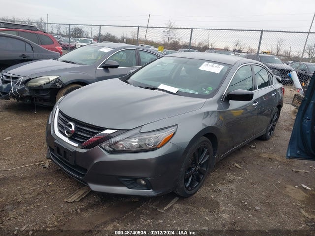 Nissan Altima 2.5 Sr 2017 1N4AL3AP9HC199753 Image 2