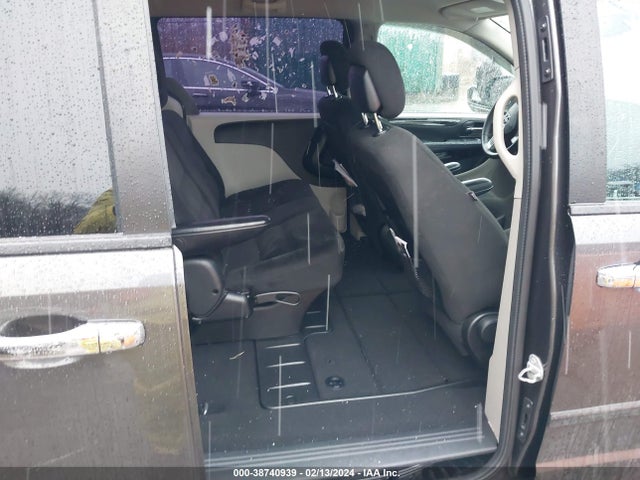 Dodge Grand Caravan American Value Pkg 2016 2C4RDGBG6GR277945 Image 8