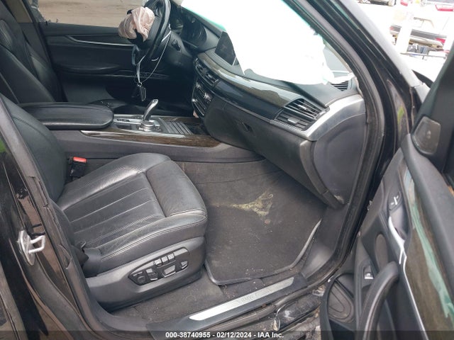 5UXKR2C56F0H38610 BMW X5 Sdrive35i
