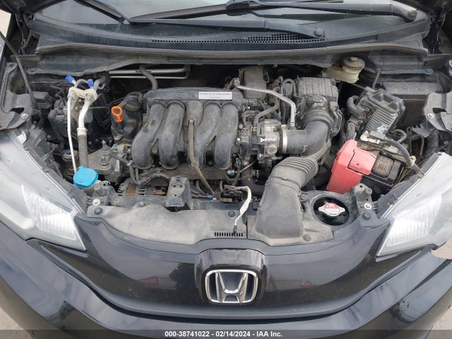 Honda FIT LX 2017 3HGGK5H54HM708171 Image 10