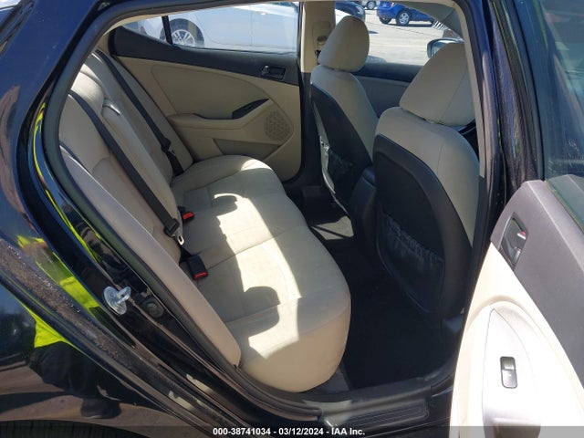 KIA Optima Lx 2015 5XXGM4A79FG489429 Image 8