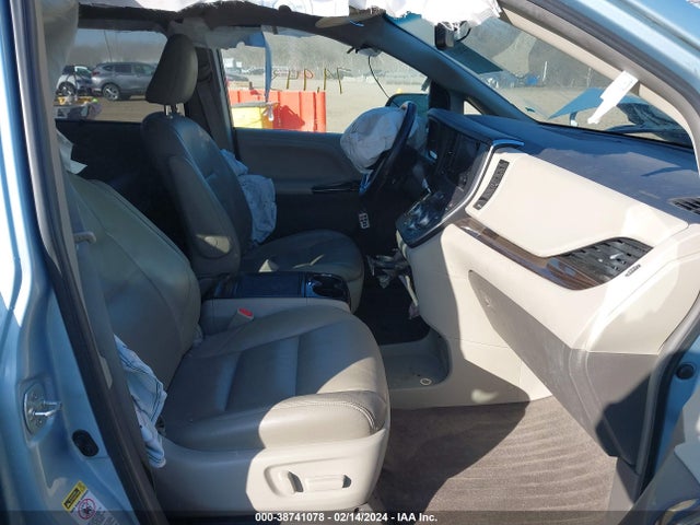 Toyota Sienna Xle 8 Passenger 2015 5TDYK3DC7FS547114 Image 5