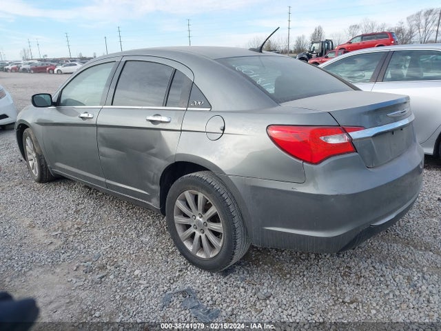 2013 CHRYSLER 200 LIMITED VIN: 1C3CCBCGXDN601812