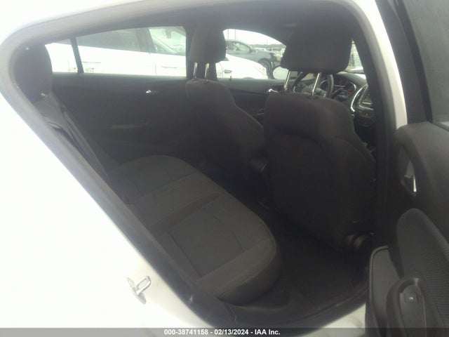Chevrolet CRUZE LT 2019 1G1BE5SM5K7123139 Image 8