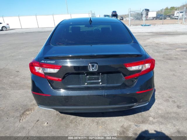 1HGCV1F14JA055018 Honda ACCORD LX