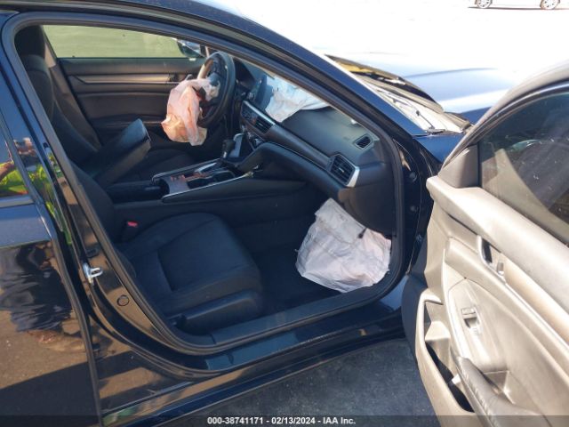 1HGCV1F14JA055018 Honda ACCORD LX