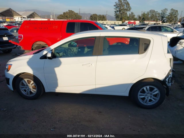 Chevrolet Sonic Lt Auto 2015 1G1JC6SH7F4197230 Image 15