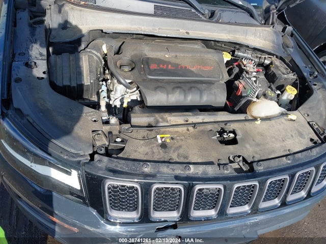 3C4NJDDB4JT264283 Jeep Compass Trailhawk 4x4