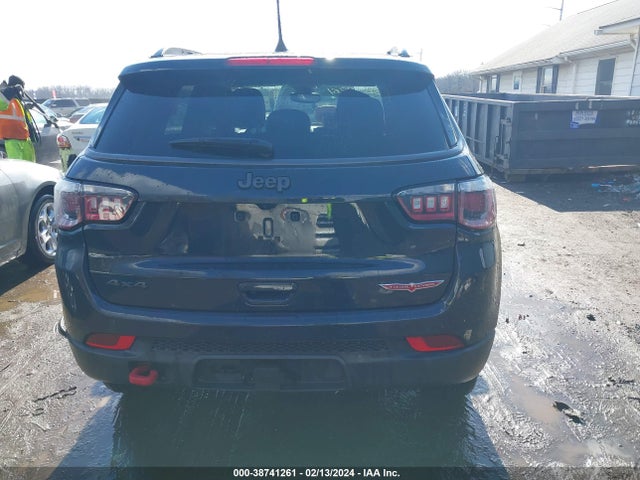 3C4NJDDB4JT264283 Jeep Compass Trailhawk 4x4
