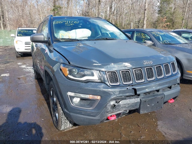 3C4NJDDB4JT264283 Jeep Compass Trailhawk 4x4