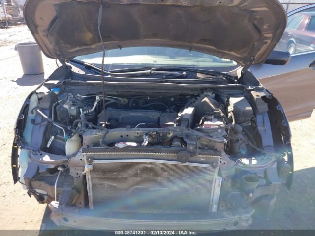 5J6RM4H42GL062173 Honda CR-V SE