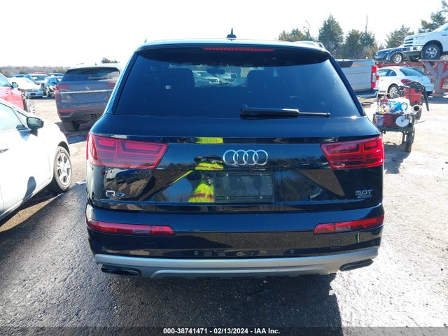 Audi Q7 3.0t Premium 2017 WA1LABF77HD027026 Image 16