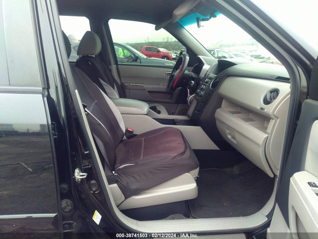 2012 HONDA PILOT EX VIN: 5FNYF4H48CB075258