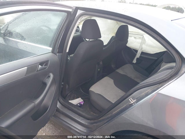 3VW2B7AJ6HM215861 Volkswagen Jetta 1.4t S
