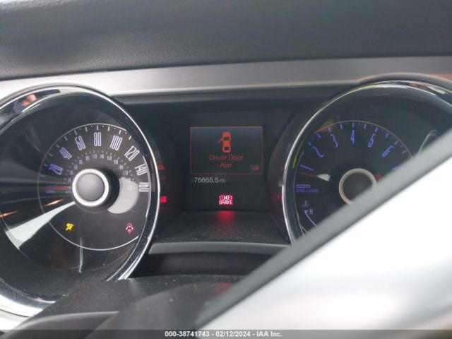 1ZVBP8AM2E5223555 Ford Mustang V6 Premium