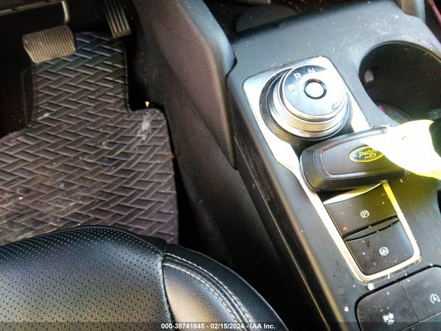 1FMCU0H67LUB43255 Ford ESCAPE SEL