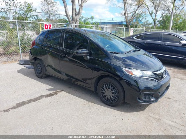 Honda FIT LX 2019 3HGGK5H44KM734347 Image 1