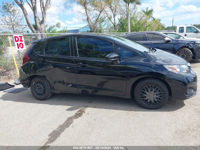 Honda FIT LX 2019 3HGGK5H44KM734347 Image 13