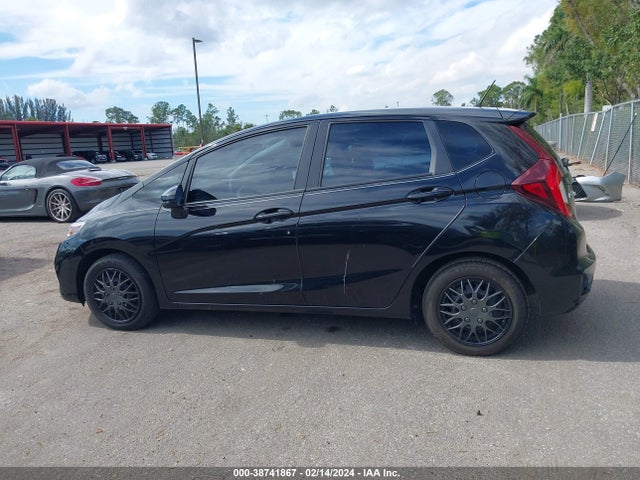 Honda FIT LX 2019 3HGGK5H44KM734347 Image 14