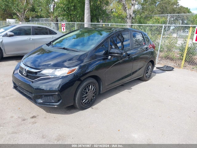 Honda FIT LX 2019 3HGGK5H44KM734347 Image 2
