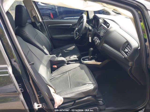 Honda FIT LX 2019 3HGGK5H44KM734347 Image 5