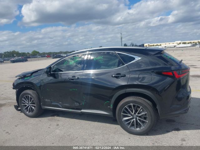 2T2GDCAZ7RC012064 Lexus Nx 250 Premium