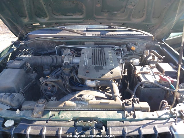 2000 MITSUBISHI MONTERO SPORT LTD VIN: JA4LS41R6YP025140