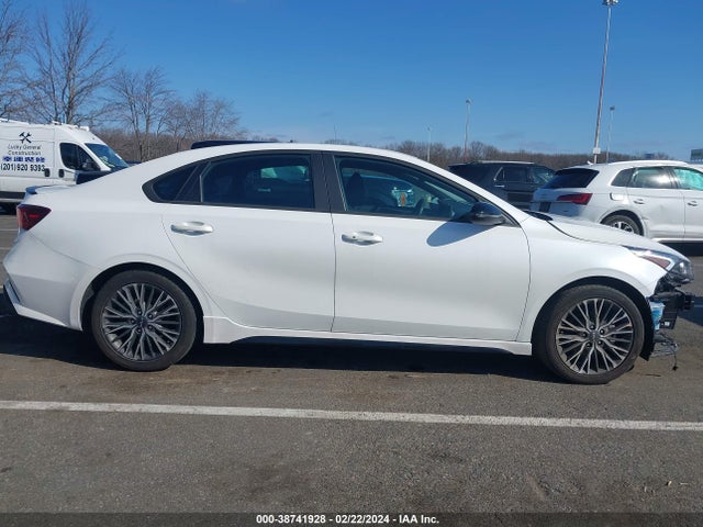 KIA Forte Gt-line 2022 3KPF54AD7NE512549 Image 13