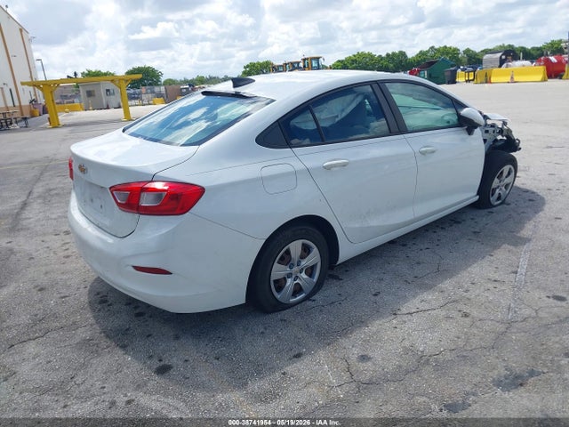 Aukcja sprzedaży 2017 Chevrolet Cruze Ls Auto, vin: 1G1BC5SM6H7156732, numer aukcji: 38741954