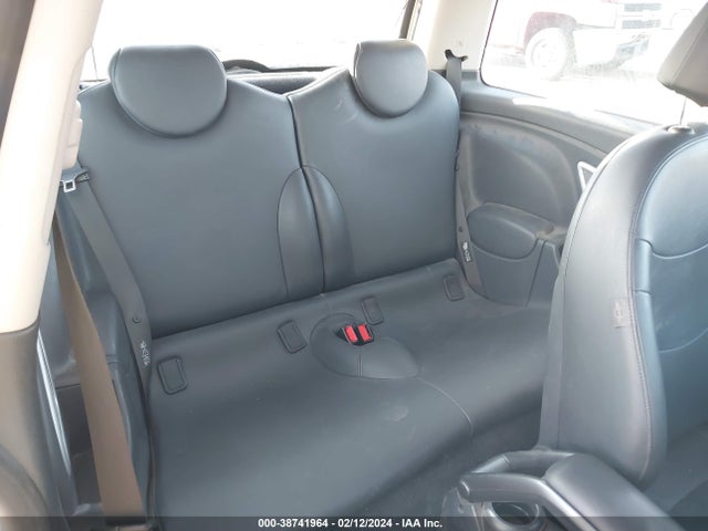2006 MINI COOPER S WMWRE33506TJ37932 Photo 7