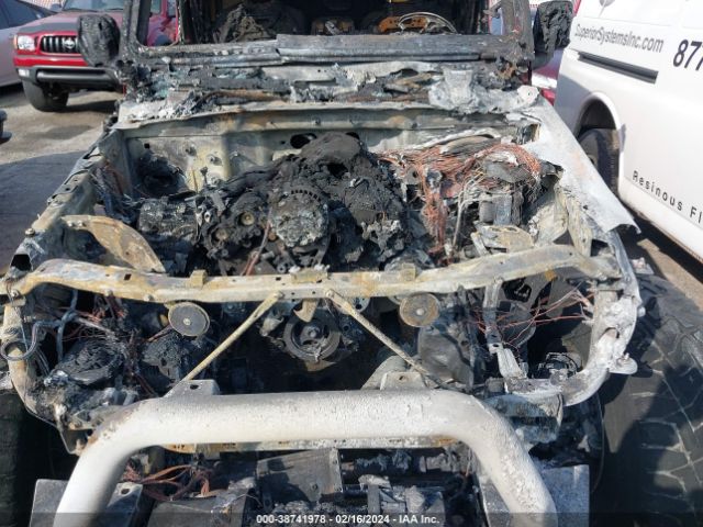 1C4HJXDG3KW551751 Jeep Wrangler Unlimited Sport 4x4