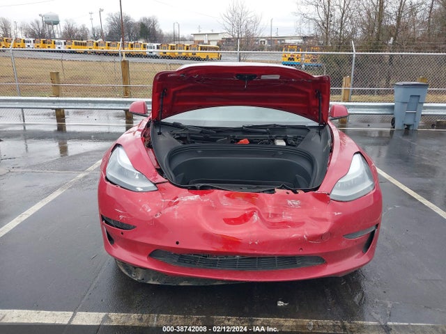 5YJ3E1EC3NF130323 Tesla Model 3 Performance Dual Motor All-wheel Drive