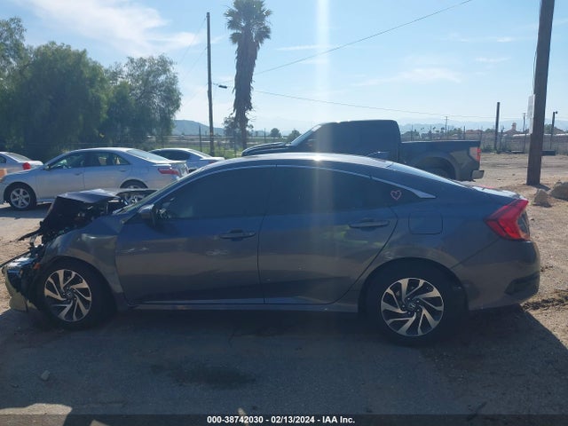 Honda CIVIC EX 2018 2HGFC2F79JH601388 Image 15
